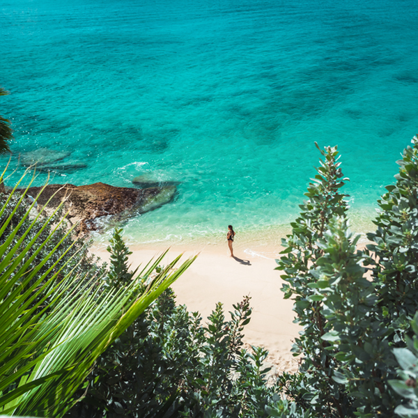 Live the Caribbean dream from the most upscale spot in Sint Maarten.